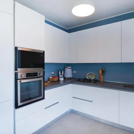 بيت للعطل In With Wifi