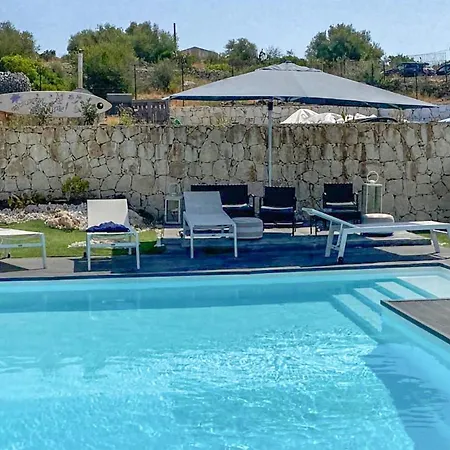 Pet Friendly In With House Sea View